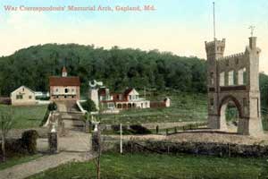 old post card of the War Correspondent’s Memorial