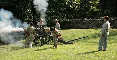 Gathland cannon firing demo