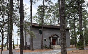Dougherty Creek Lodge