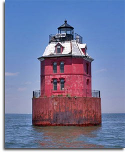 Sandy Point State Park The Sandy Point Shoal Lighthouse
