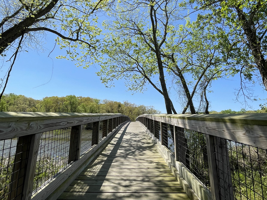 Bridge overlook